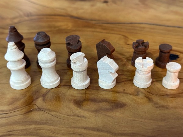 Schachfiguren made in Germany, magnetisch, KH: 35mm, Ahorn/Ahorn gefärbt